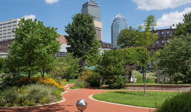 George B. Henderson Foundation | Dedicated to the Enhancement of Boston | photo of the Sensory Garden at the William E. Carter School, Boston, MA